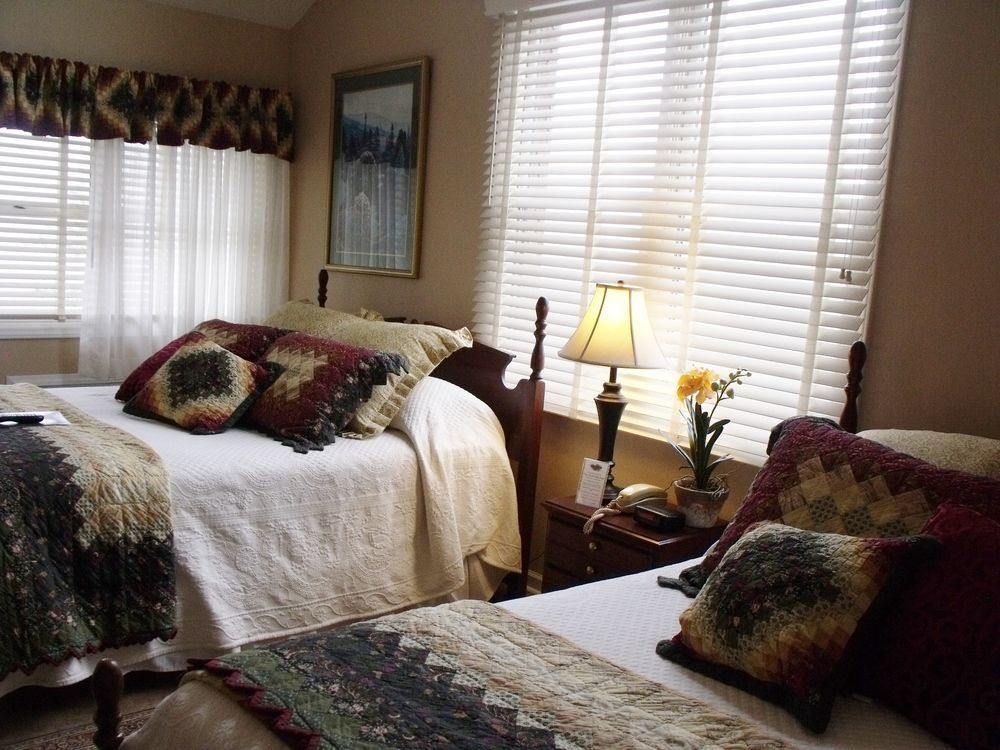 Hemlock Inn ブローイング・ロック エクステリア 写真