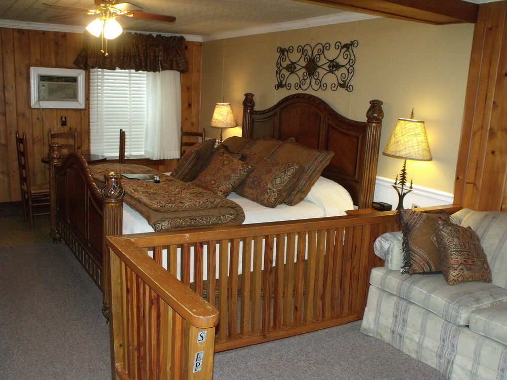 Hemlock Inn ブローイング・ロック エクステリア 写真