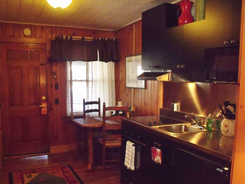 Hemlock Inn ブローイング・ロック エクステリア 写真